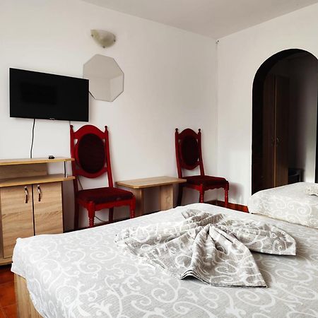 Hotel Orizont סוסאבה מראה חיצוני תמונה